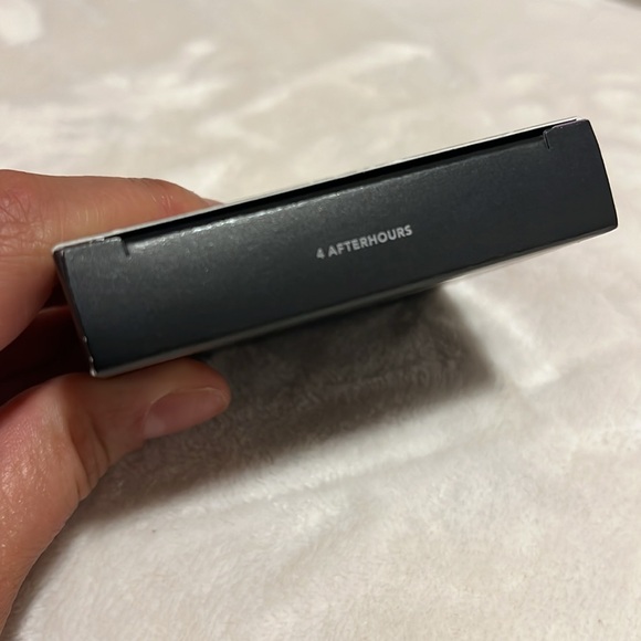 HAUS LABORATORIES Four-Way Eyeshadow-04 Afterhours - Picture 8 of 10